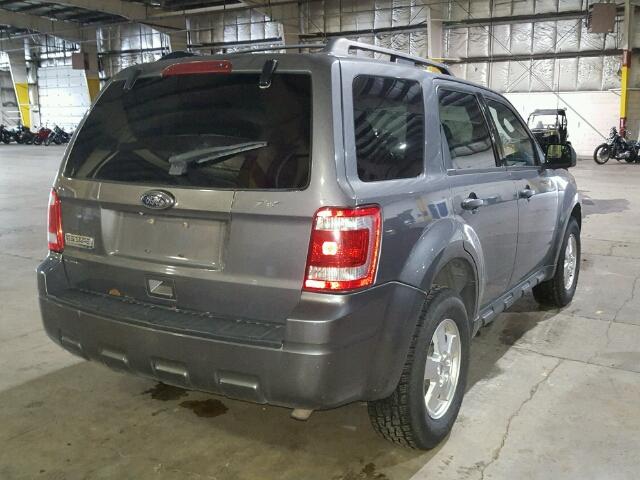 1FMCU9D72BKA58272 - 2011 FORD ESCAPE XLT CHARCOAL photo 4