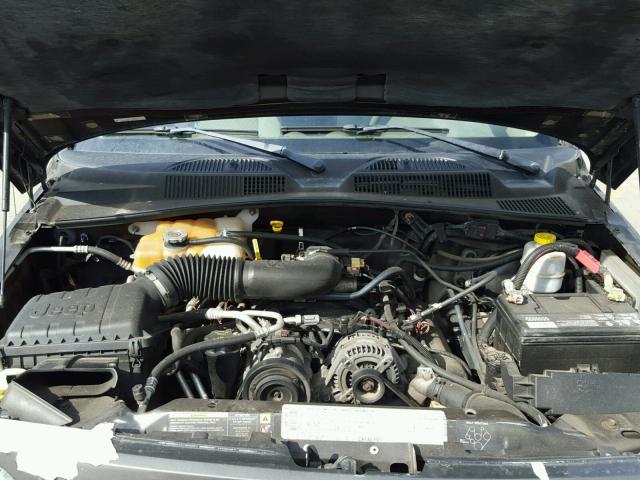 1J4GL38K66W181893 - 2006 JEEP LIBERTY RE CREAM photo 7