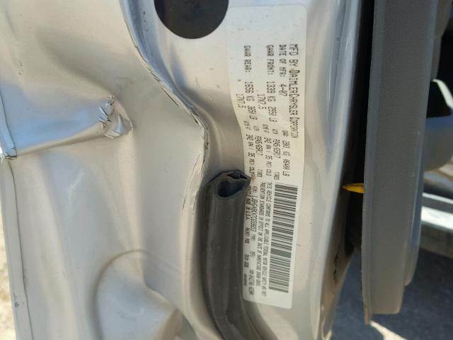 1J8HG48KX7C659653 - 2007 JEEP COMMANDER Gümüş foto 10