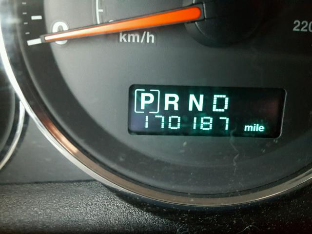 1J8HG48KX7C659653 - 2007 JEEP COMMANDER Gümüş foto 8