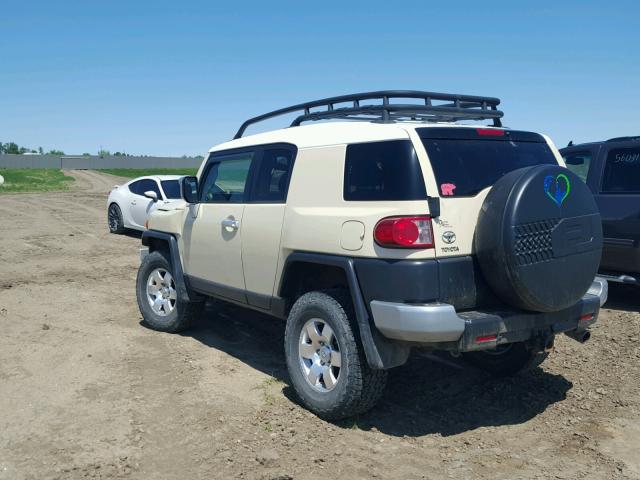 JTEBU11F38K046231 - 2008 TOYOTA FJ CRUISER TAN photo 3