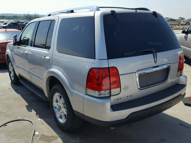 5LMEU68H14ZJ47333 - 2004 LINCOLN AVIATOR 银色 照片 3