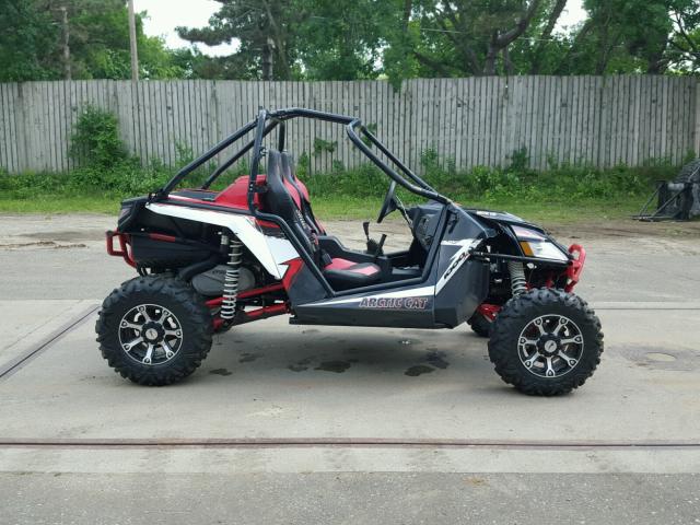 4UF13MPVXDT307046 - 2013 ARCTIC CAT WILDCAT 红色 照片 1