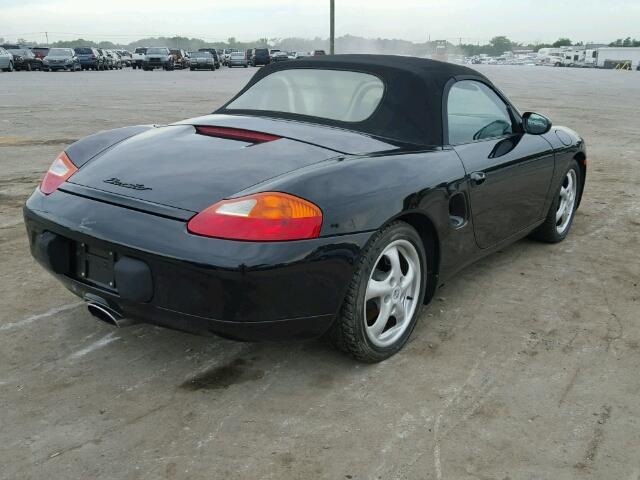 WP0CA2982XU627705 - 1999 PORSCHE BOXSTER BLACK photo 4