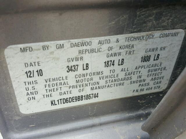 KL1TD6DE9BB186744 - 2011 CHEVROLET AVEO LS GRAY photo 10