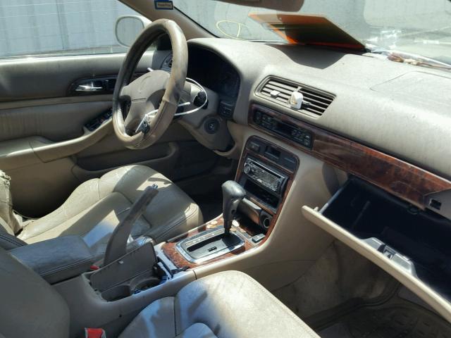 19UYA2259XL000304 - 1999 ACURA 3.0CL Kahverengi fotoğraf 5