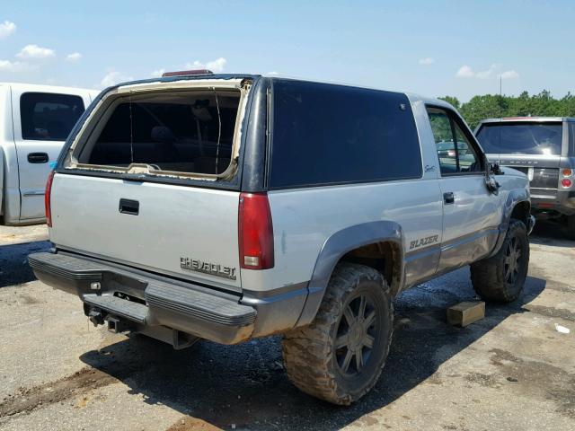 1GNEK18K3RJ385452 - 1994 CHEVROLET BLAZER K15 GRAY photo 4