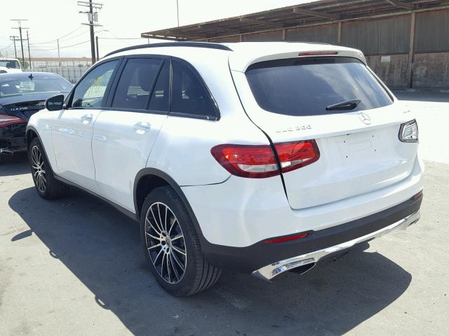 WDC0G4KB4JV039304 - 2018 MERCEDES-BENZ GLC 300 4M WHITE photo 3