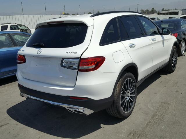 WDC0G4KB4JV039304 - 2018 MERCEDES-BENZ GLC 300 4M WHITE photo 4