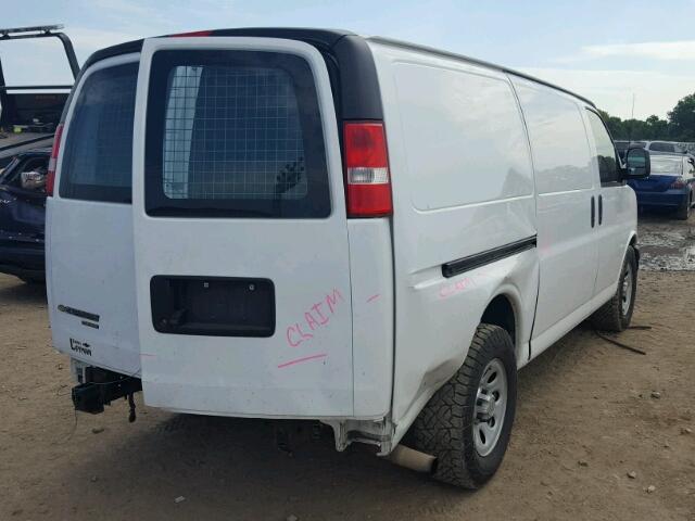 1GCSGAF46E1137272 - 2014 CHEVROLET EXPRESS G1 WHITE photo 4