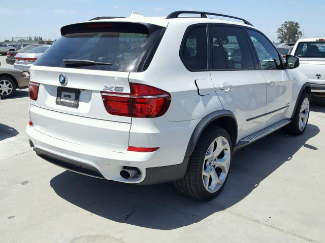 5UXZV4C56CL746333 - 2012 BMW X5 XDRIVE3 WHITE photo 4