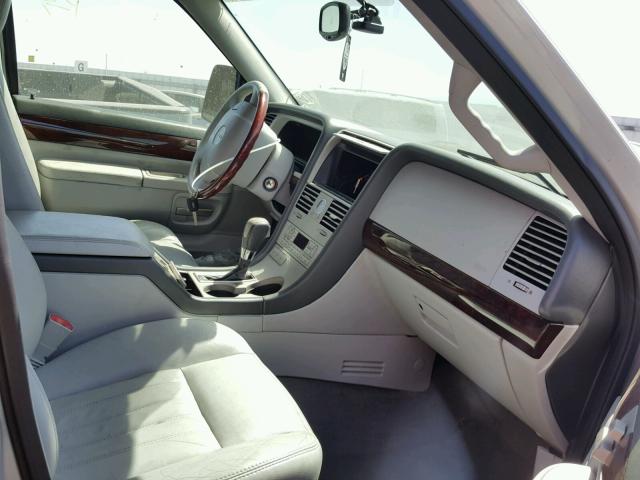 5LMEU88H84ZJ28001 - 2004 LINCOLN AVIATOR TAN photo 5