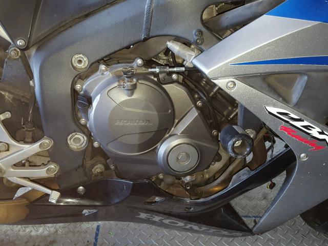 JH2PC40017M001066 - 2007 HONDA CBR600 RR BLUE photo 7