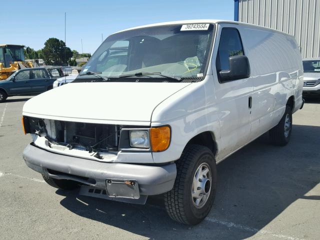 1FTSS34PX6DB16237 - 2006 FORD ECONOLINE WHITE photo 2