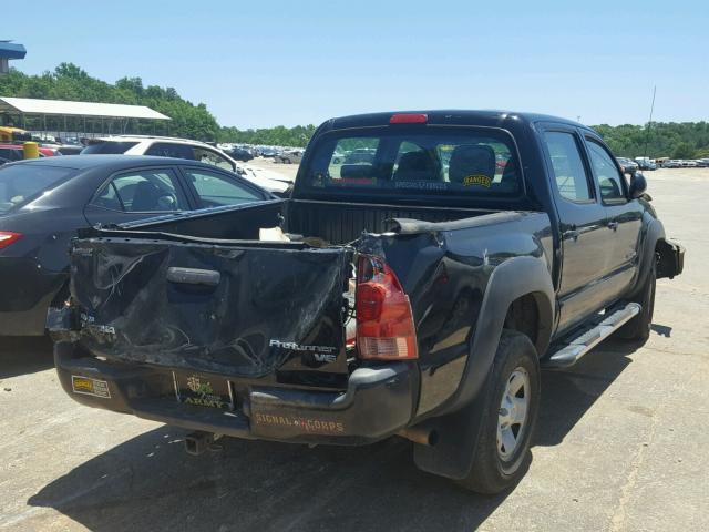 5TFJU4GN8FX067270 - 2015 TOYOTA TACOMA DOU BLACK photo 4