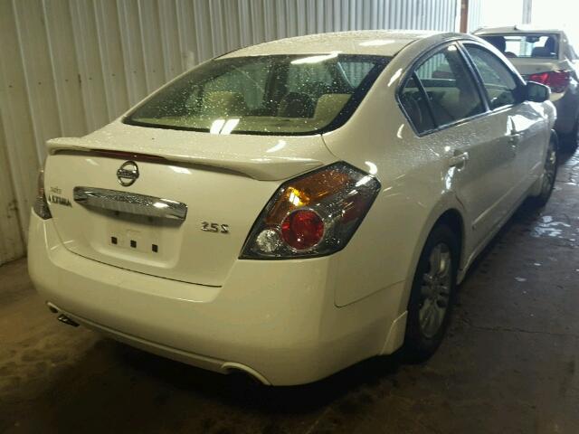 1N4AL2AP9CN567193 - 2012 NISSAN ALTIMA 2.5 WHITE photo 4