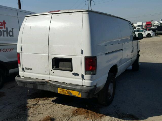 1FTPE24253HB24763 - 2003 FORD ECONOLINE WHITE photo 4