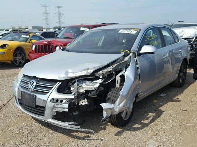 3VWRM71K39M022375 - 2009 VOLKSWAGEN JETTA SE SILVER photo 2