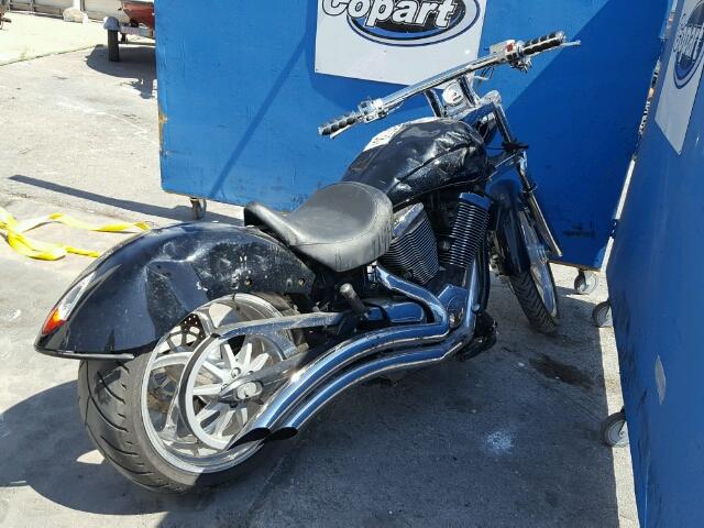 5VPX826D373008098 - 2007 VICTORY MOTORCYCLES VEGAS JACK Qara foto 4