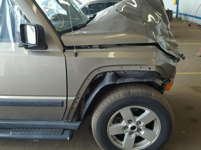 1J8HG48K26C191142 - 2006 JEEP COMMANDER 棕色 照片 9