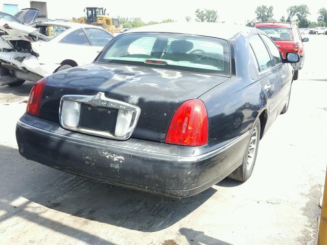 1LNHM82W81Y666741 - 2001 LINCOLN TOWN CAR S BLACK photo 4