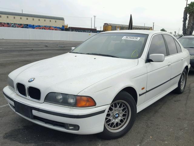 WBADD6325VBW02150 - 1997 BMW 528 I AUTO WHITE photo 2