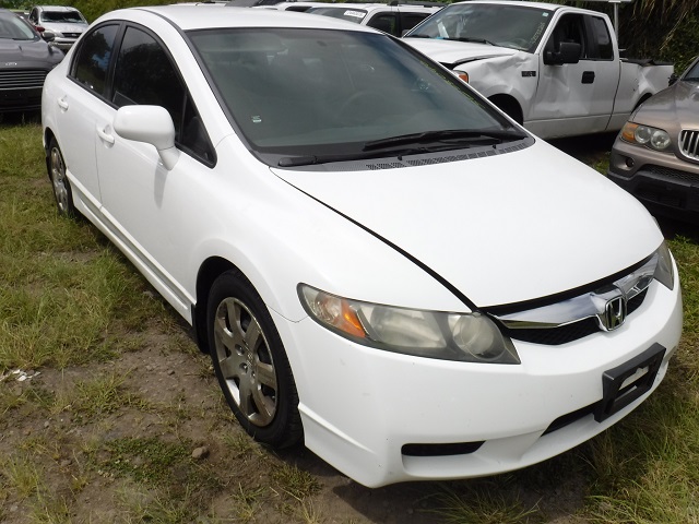 2HGFA1F56AH531864 - 2010 HONDA CIVIC LX WHITE photo 1