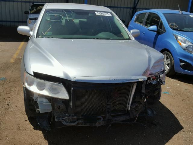 KMHFC46D47A191683 - 2007 HYUNDAI AZERA GLS SILVER photo 9