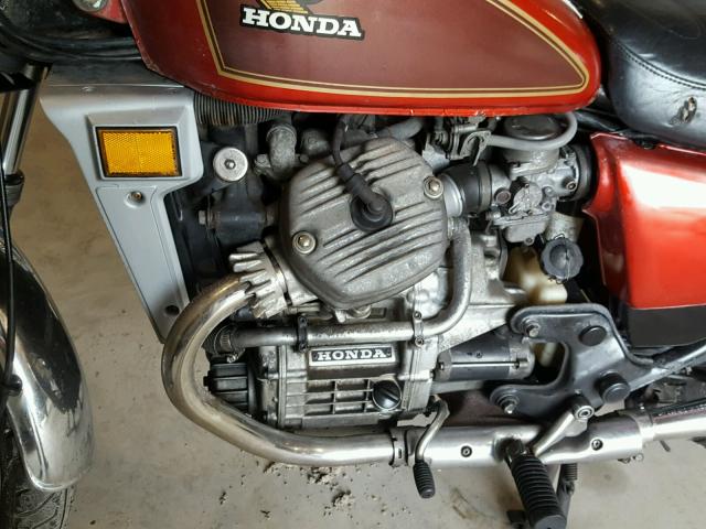 JH2PC0107BM204916 - 1981 HONDA CX500 C RED photo 7