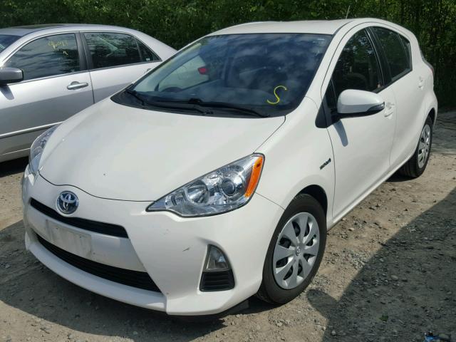 JTDKDTB32C1502254 - 2012 TOYOTA PRIUS C WHITE photo 2