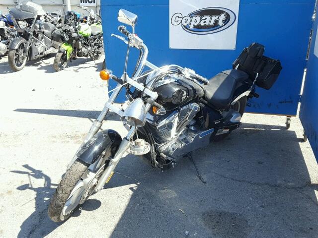 JH2SC6708AK000026 - 2010 HONDA VT1300 CS 黑色 照片 2