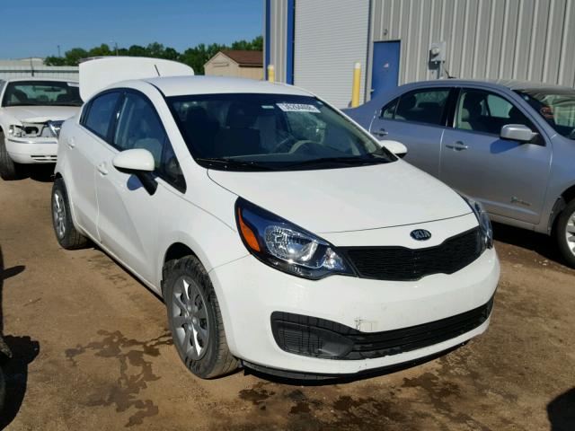 KNADM4A30F6527660 - 2015 KIA RIO LX WHITE photo 1