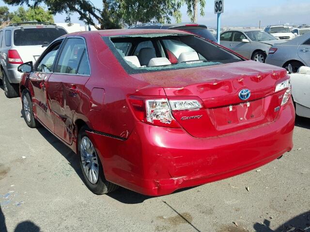 4T1BD1FK9EU108382 - 2014 TOYOTA CAMRY HYBR RED photo 3