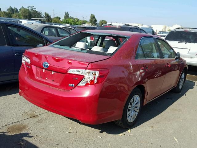 4T1BD1FK9EU108382 - 2014 TOYOTA CAMRY HYBR RED photo 4