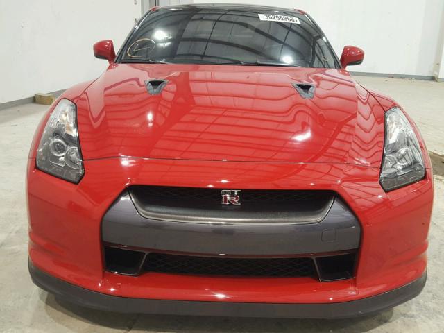 JN1AR5EF1AM230065 - 2010 NISSAN GT-R BASE RED photo 9