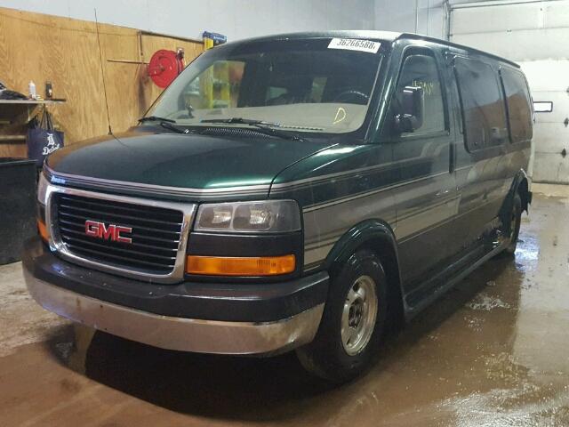 1GDFH15T331218746 - 2003 GMC SAVANA RV GREEN photo 2