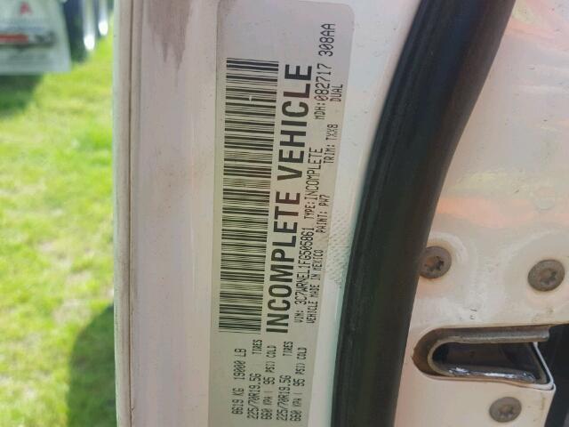 3C7WRNEL1FG505861 - 2015 RAM 5500 WHITE photo 10