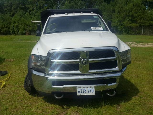 3C7WRNEL1FG505861 - 2015 RAM 5500 WHITE photo 9