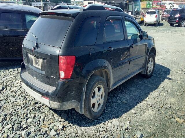 2CKDL43F786322534 - 2008 PONTIAC TORRENT BLACK photo 4