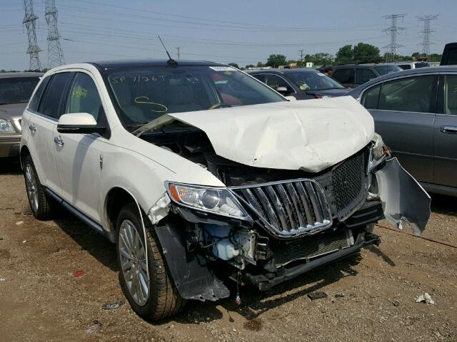 2LMDJ8JK4CBL01399 - 2012 LINCOLN MKX WHITE photo 1