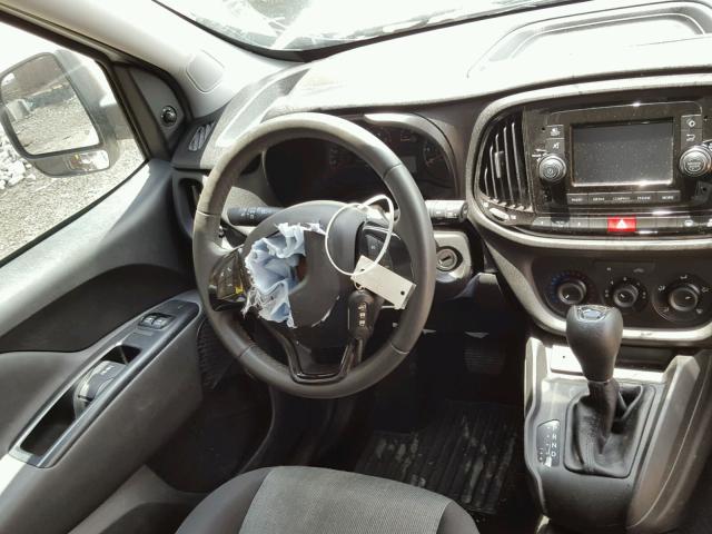 ZFBERFBB4H6D55362 - 2017 RAM PROMASTER 白色 照片 9