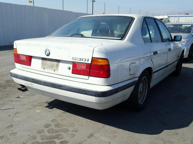 WBAHE1329SGE54975 - 1995 BMW 530 I WHITE photo 4