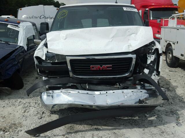 1GJZ71FG4E1126868 - 2014 GMC SAVANA G35 WHITE photo 9