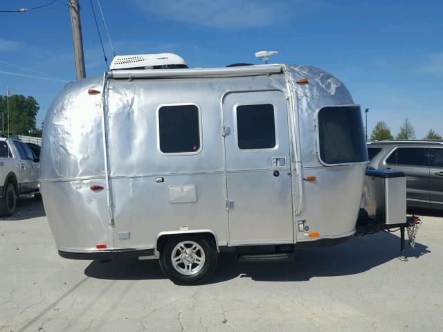 1STHRAC14HJ539795 - 2017 AIRS RV Gümüş foto 9