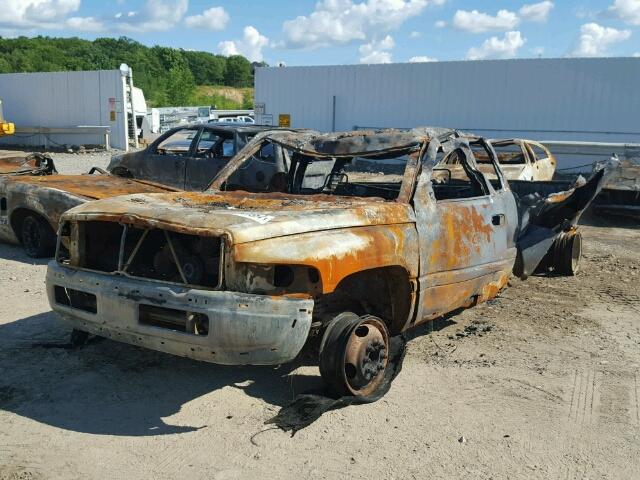 3B7MF3353SM145574 - 1995 DODGE RAM 3500 BURN photo 2