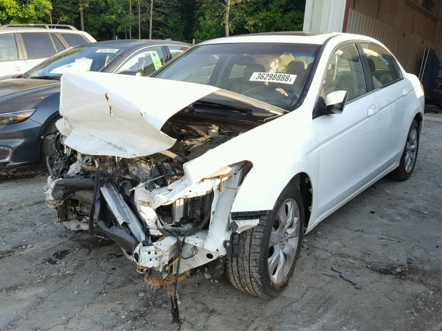 1HGCP2F81AA110750 - 2010 HONDA ACCORD EXL WHITE photo 2