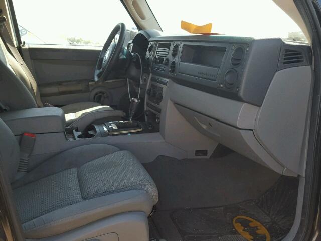 1J8HG48N96C163106 - 2006 JEEP COMMANDER შავი ფოტო 5