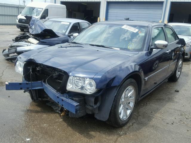 2C3LA63H16H138833 - 2006 CHRYSLER 300C BLUE photo 2