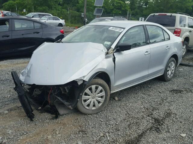 3VW1K7AJ0EM208072 - 2014 VOLKSWAGEN JETTA BASE 银色 照片 2