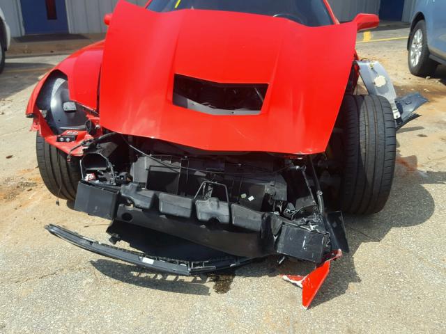 1G1YF2D79E5100234 - 2014 CHEVROLET CORVETTE S RED photo 9